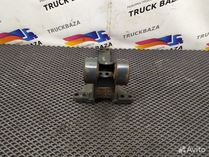 Кронштейн торсиона кабины Iveco Stralis