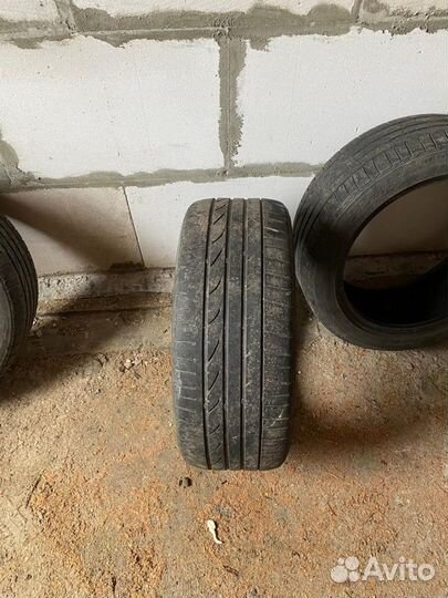 Bridgestone Potenza RE050 245/45 R18