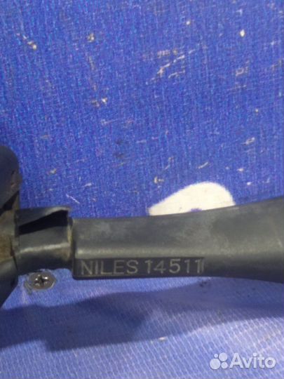 Переключатель поворотов Nissan Cefiro A33 седан