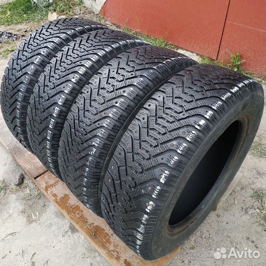 Goodyear UltraGrip 500 185/65 R15 88T