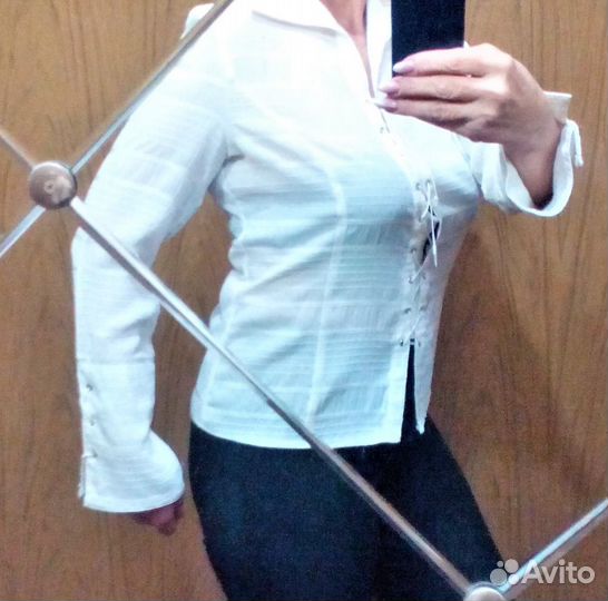 Блуза белая