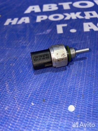 Датчик кондиционера Mercedes-Benz W220 седан 1999