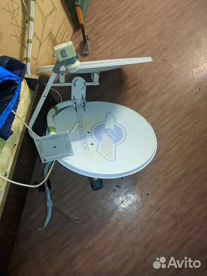 Спутниковая тарелка триколор,нтв+