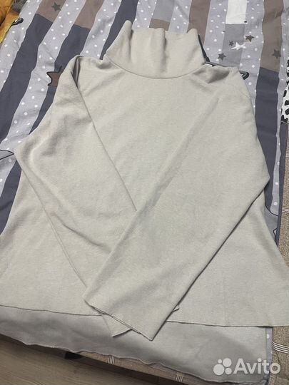 Женский свитер Водолазка