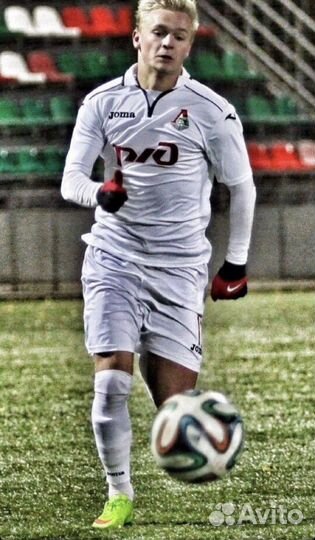 Индивидуальный тренер по футболу