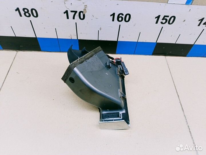 Дефлектор воздушный A6 C6,4F 2005-2011