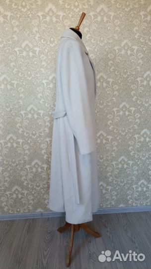 Продаю пальто