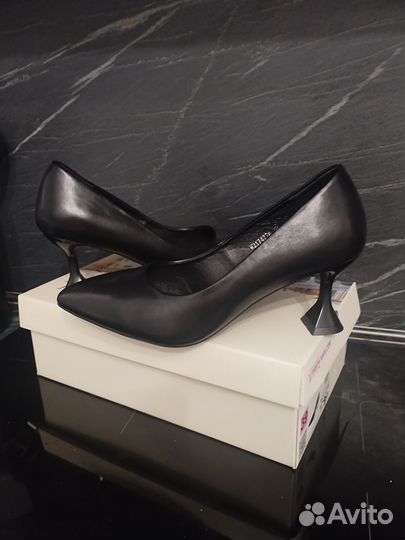 Туфли женские 38 р новые