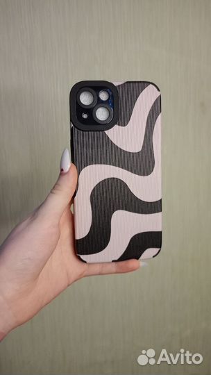 Чехол на iPhone