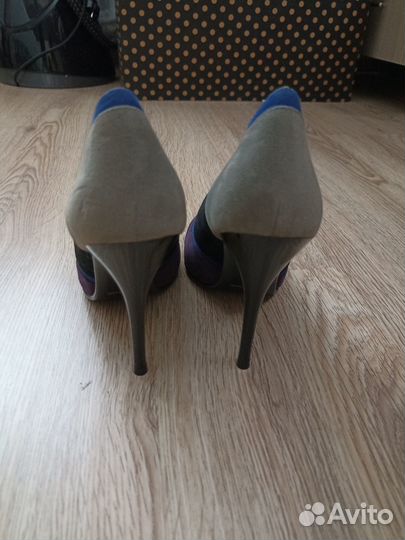 Туфли женские