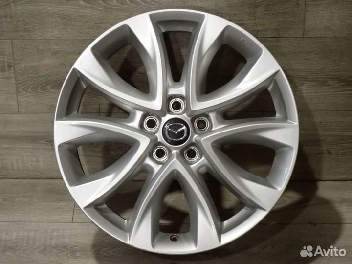 Комплект оригинальных R19 дисков Mazda CX5