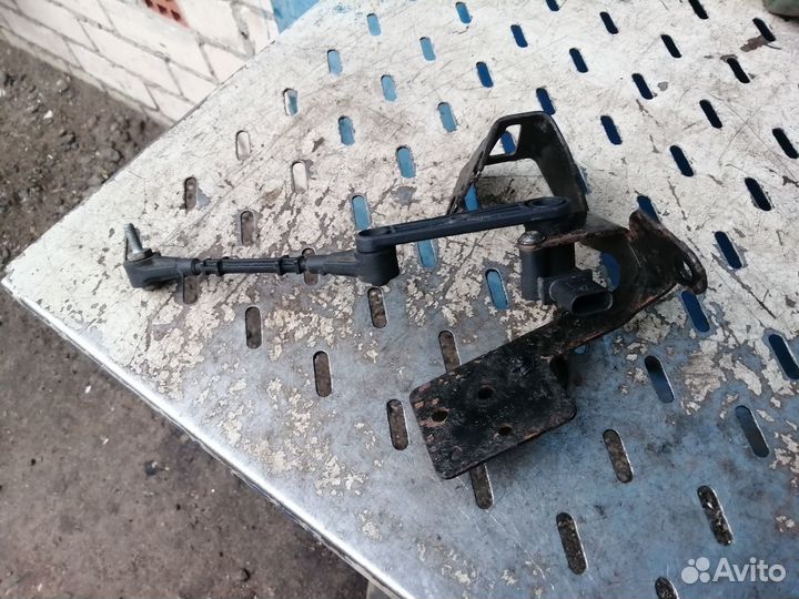 Датчик дорожного просвета Range Rover Sport 2 L494