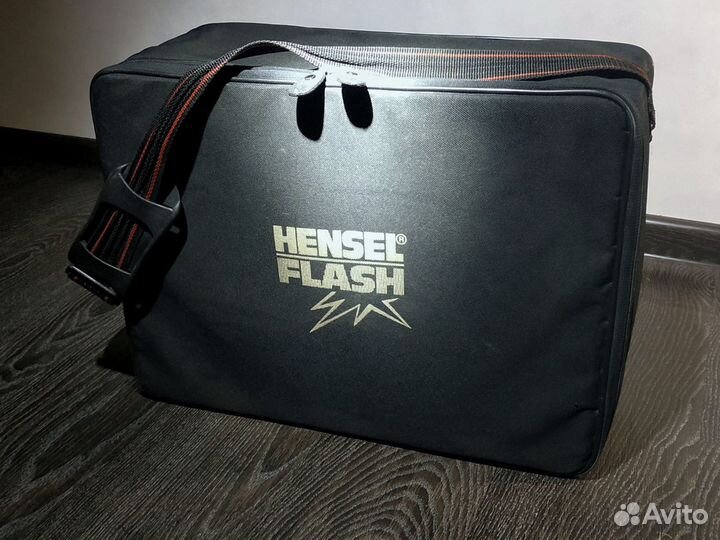 Комплект Hensel Flash Expert Compact-B 500