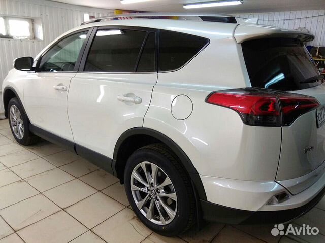 Стекло Toyota Rav4 Рав 4