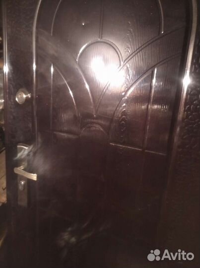 Дверь входная металлическая