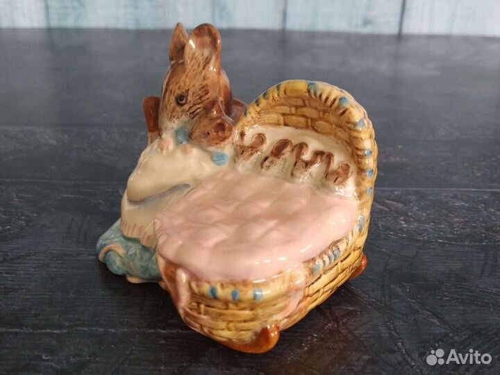 Фарфоровая статуэтка мышки Beatrix Potter