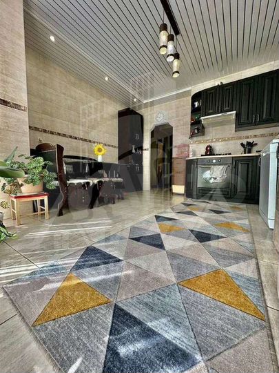 2-к. квартира, 65 м², 3/8 эт.