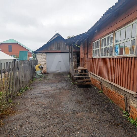 Дом 50 м² на участке 5 сот.