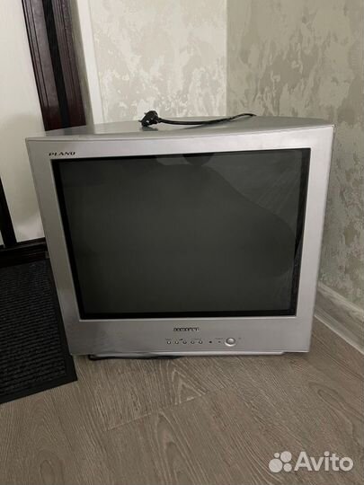 Телевизор samsung