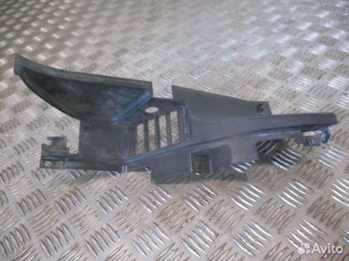 Накладка Iveco 5801451161