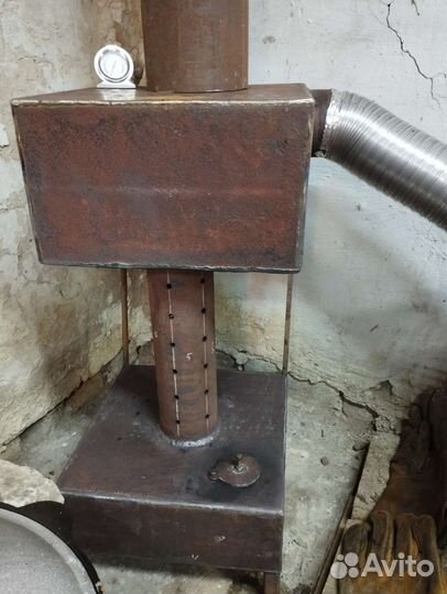 Печь буржуйка для гаража на отработке
