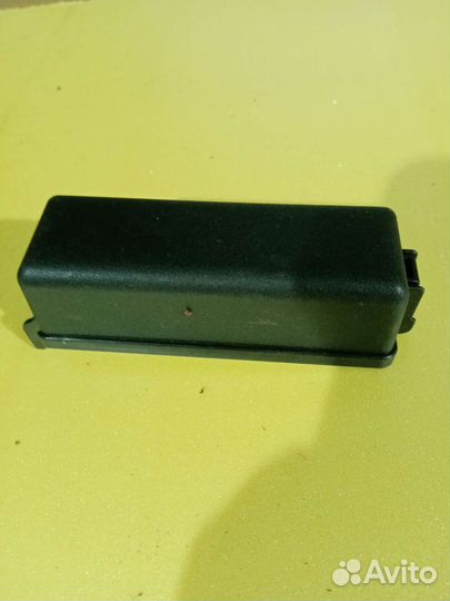 Крышка блока предохранителей Сузуки Гранд Витара