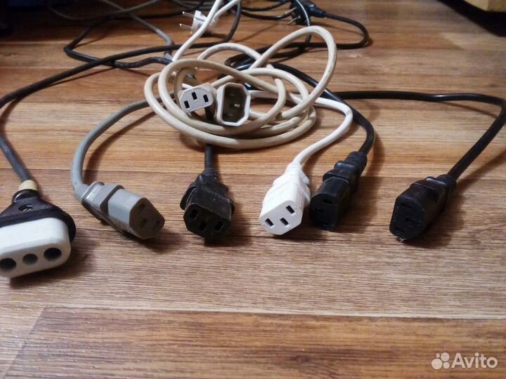 Бытовые электропровода и шнуры для компьютера