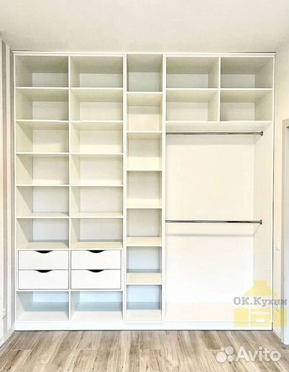 Шкаф в спальню