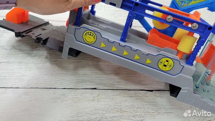 HOT wheels автомойка