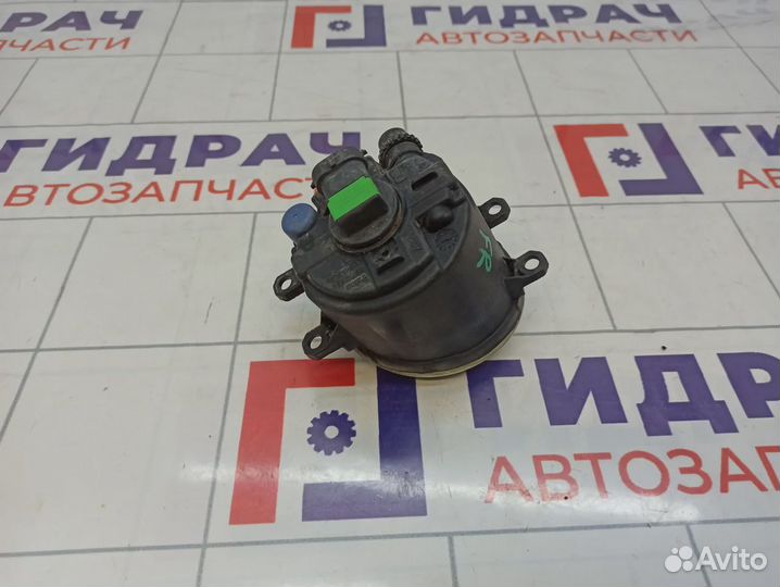 Фара противотуманная правая Toyota RAV4 (XA30) 81210-0D041