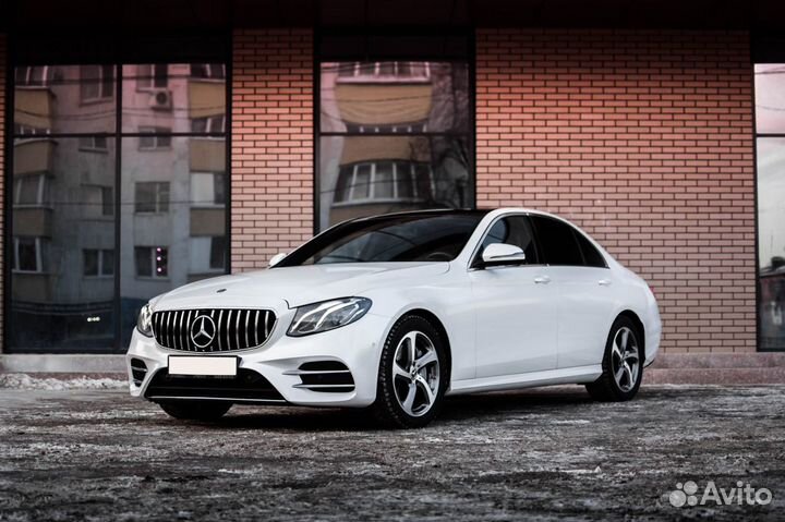 Аренда автомобиля на свадьбу Mercedes E class