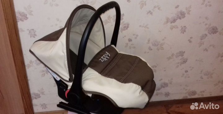 Коляска tutis zippy 3 в 1