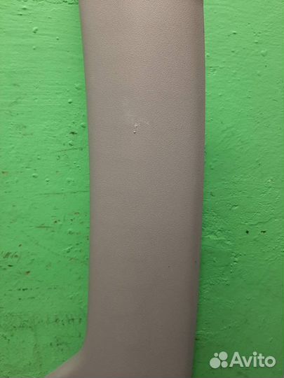 Обшивка левой стойки Honda Jazz 2004