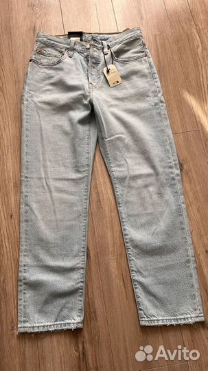Женские джинсы levis 501