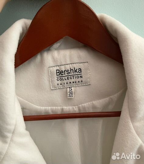 Белое пальто, белая куртка