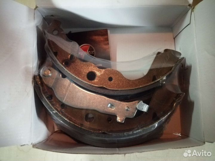 Комплек задних тормозов Renault