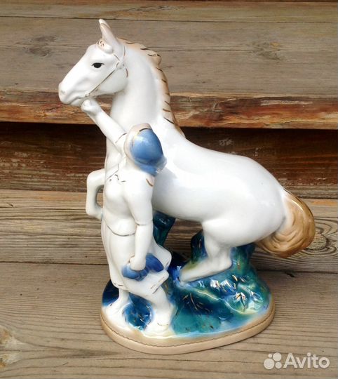 Статуэтка старая гжель 