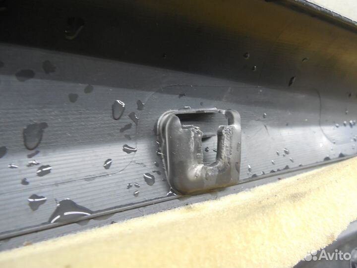 Обшивка двери задней правой Duster 2012