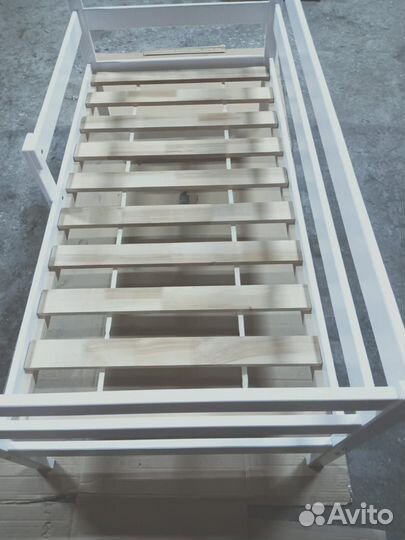 Выставка кровати размер 160/80 см