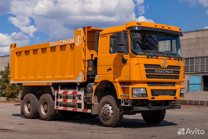 Водитель самосвала Вахта