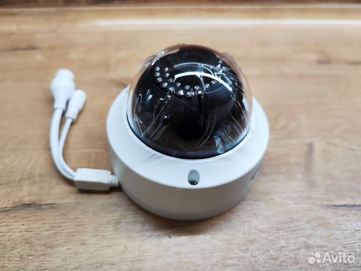 Камера видеонаблюдения купольная уличная