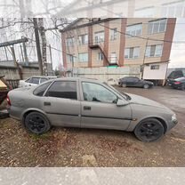 Opel Vectra 1.8 MT, 1997, 300 000 км