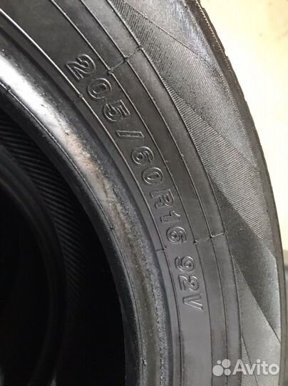 Yokohama BluEarth AE50 205/60 R16 92V