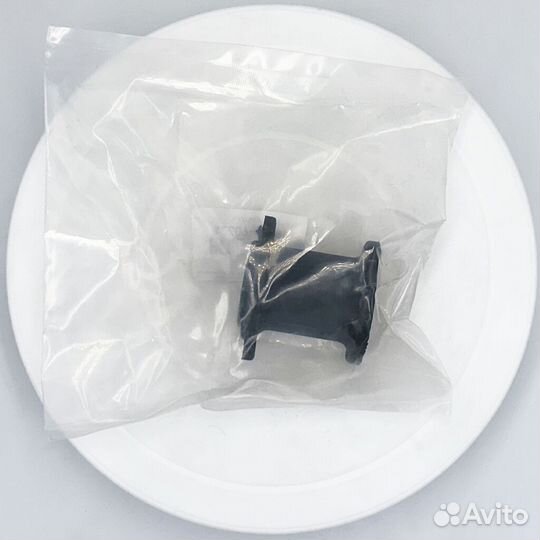 Втулка стабилизатора Toyota Land Cruiser 200