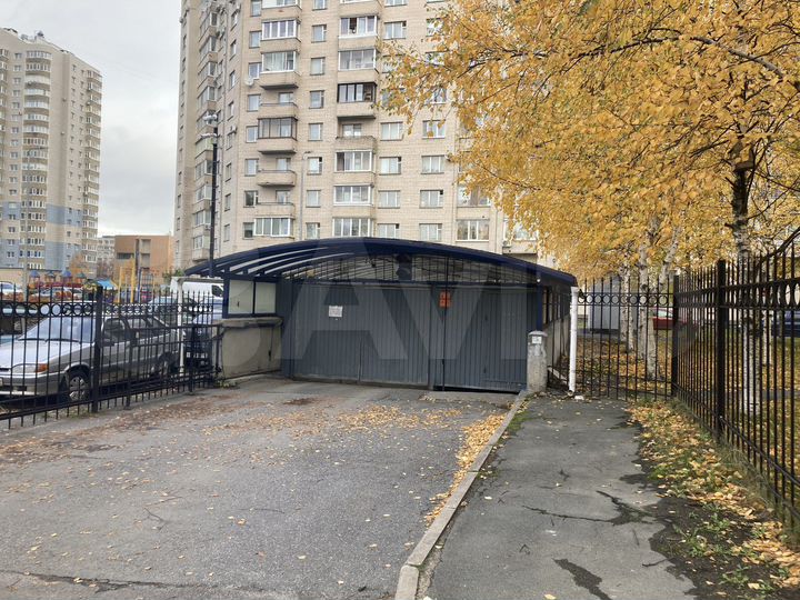 Машиноместо, 18 м²