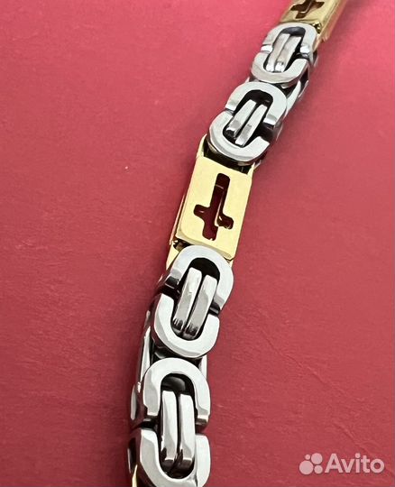 Цепи и кресты