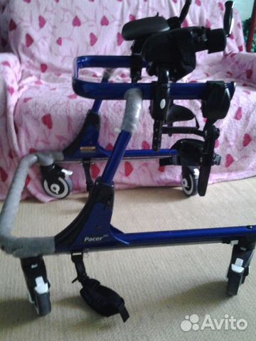 Тренажер для ходьбы (ходунки) Рифтон