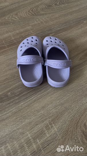 Crocs