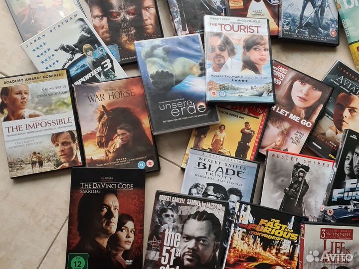 DVD диски фильмы и мультфильмы