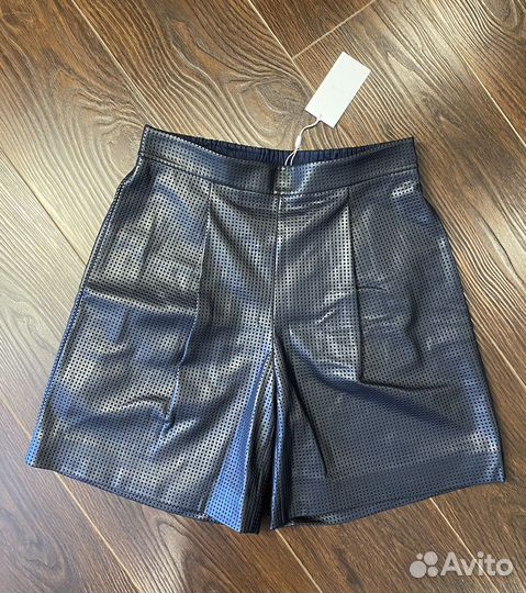 Шорты женские Hugo Boss